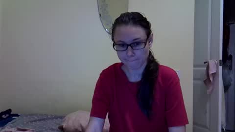 Snapshot of zyuhre chatting on September 17, 2025, 5:09 am Zyuhre online show from September 17, 2025, 5:09 am