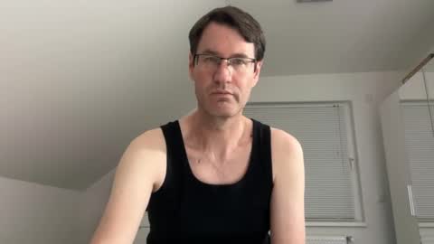 zzz123_cam online show from April 17, 2026, 3:26 pm