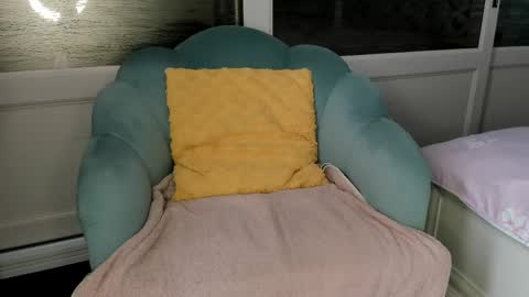 Snapshot of zzzbutterflyxxx chatting on April 16, 2026, 10:38 am Miss Carla online show from April 16, 2026, 10:38 am