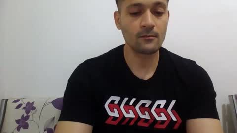 zzzzzzz41 online show from December 5, 2025, 11:41 am