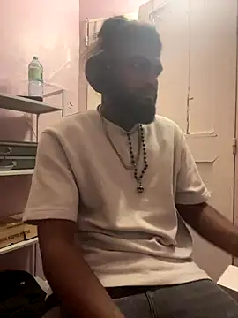 Snapshot of IviedWaster chatting on November 21, 2025, 4:44 am IviedWaster online show from November 21, 2025, 4:44 am