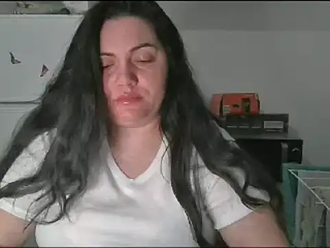 Squirtlady38 online show from January 2, 2025, 12:55 am