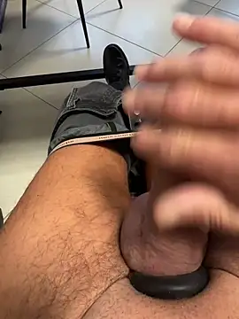 Snapshot of buodiculo chatting on February 16, 2026, 7:15 am buodiculo online show from February 16, 2026, 7:15 am