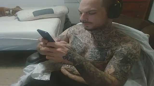 DADDY KANE8--- online show from June 21, 2026, 8:44 pm