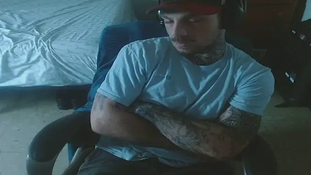 Snapshot of DADDY_KANE8--- chatting on June 24, 2026, 1:43 pm DADDY KANE8--- online show from June 24, 2026, 1:43 pm