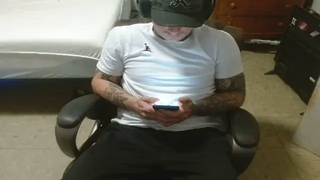 Snapshot of DADDY_KANE8--- chatting on July 3, 2026, 7:53 pm DADDY KANE8--- online show from July 3, 2026, 7:53 pm