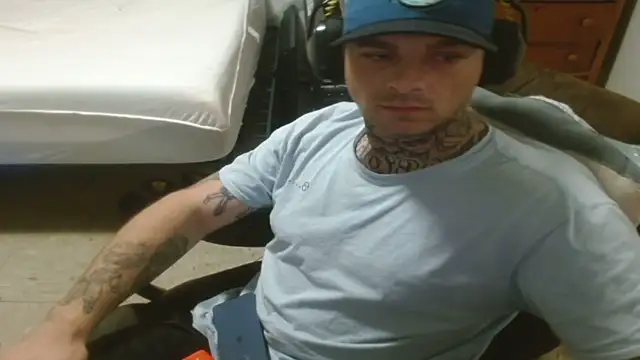 Snapshot of DADDY_KANE8--- chatting on July 6, 2026, 10:56 am DADDY KANE8--- online show from July 6, 2026, 10:56 am