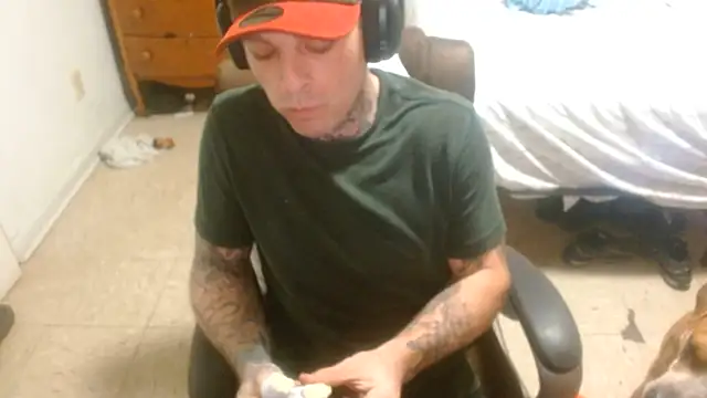 Snapshot of DADDY_KANE8--- chatting on August 4, 2026, 1:09 am DADDY KANE8--- online show from August 4, 2026, 1:09 am