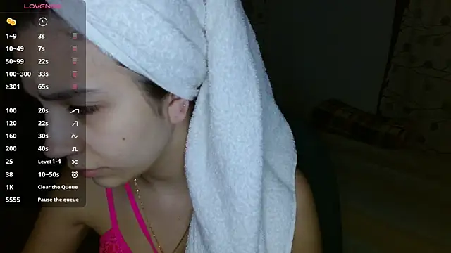 Snapshot of mia__lopez_ chatting on December 10, 2024, 11:19 pm mia lopez online show from December 10, 2024, 11:19 pm