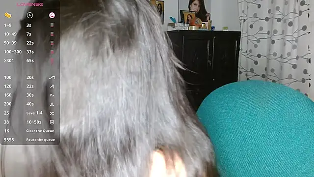 Snapshot of mia__lopez_ chatting on December 13, 2024, 4:22 am mia lopez online show from December 13, 2024, 4:22 am