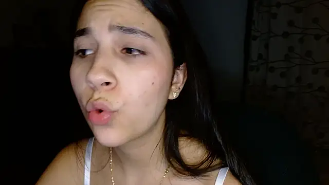 Snapshot of mia__lopez_ chatting on January 3, 2025, 5:06 am mia lopez online show from January 3, 2025, 5:06 am