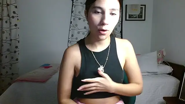 Snapshot of mia__lopez_ chatting on January 18, 2025, 3:20 am mia lopez online show from January 18, 2025, 3:20 am