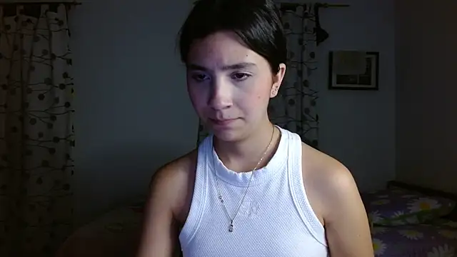 Snapshot of mia__lopez_ chatting on February 3, 2025, 11:47 pm mia lopez online show from February 3, 2025, 11:47 pm