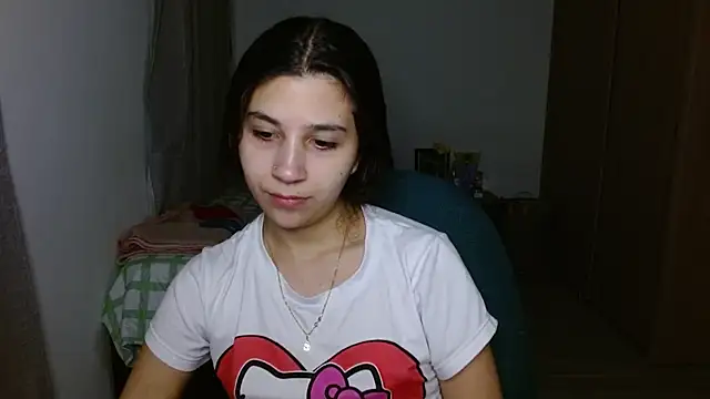 mia  lopez  online show from September 30, 2025, 3:00 am