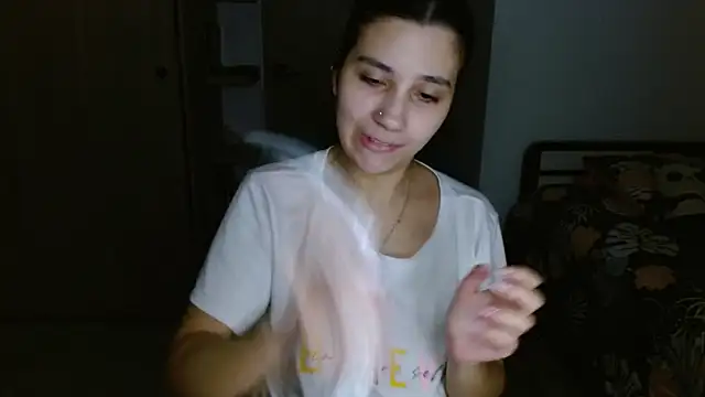 mia  lopez  online show from May 7, 2026, 4:40 am
