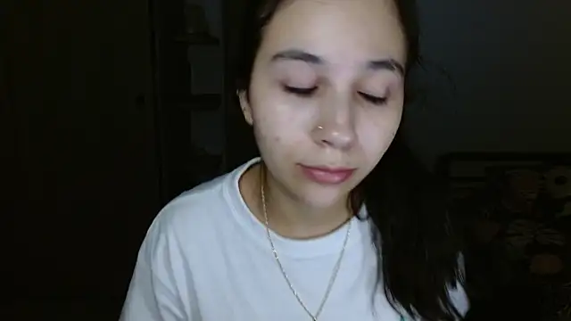 mia  lopez  online show from May 9, 2026, 4:50 am