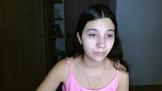 mia  lopez  online show from May 22, 2026, 4:08 am