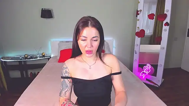 CrazyMilanka online show from March 2, 2025, 11:18 am