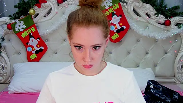 TinaBrook online show from January 3, 2025, 4:44 am