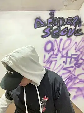 Snapshot of Magosupreme chatting on March 15, 2026, 5:24 am Magosupreme online show from March 15, 2026, 5:24 am