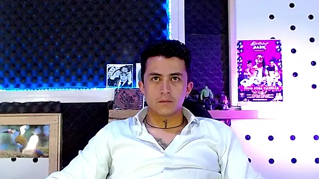 Darko0717 online show from January 31, 2025, 8:33 pm