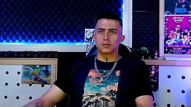 Darko0717 online show from February 6, 2025, 10:21 pm