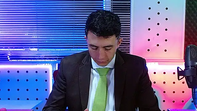 Snapshot of Darko0717 chatting on June 11, 2026, 11:08 am Darko0717 online show from June 11, 2026, 11:08 am