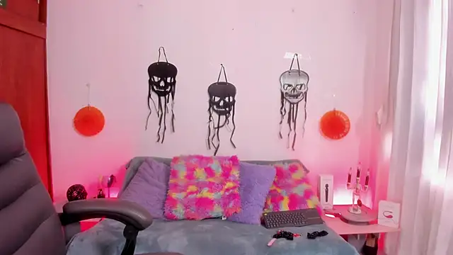 Snapshot of Cata_green chatting on October 1, 2025, 8:26 pm Cata green online show from October 1, 2025, 8:26 pm