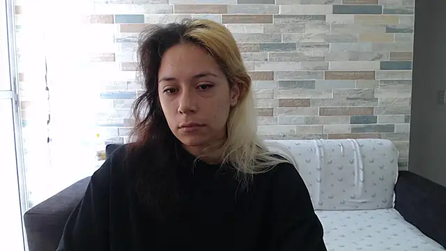 MommyMiaWs online show from September 29, 2025, 2:11 pm