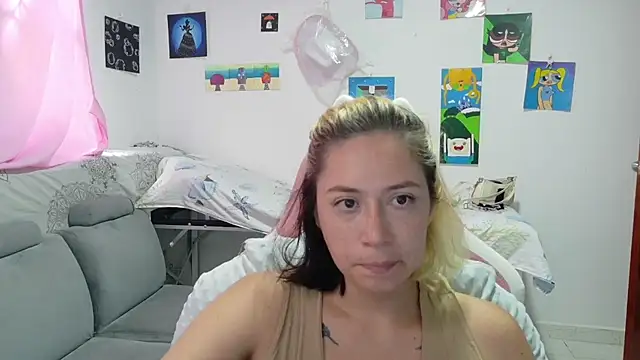 MommyMiaWs online show from April 27, 2026, 7:56 pm