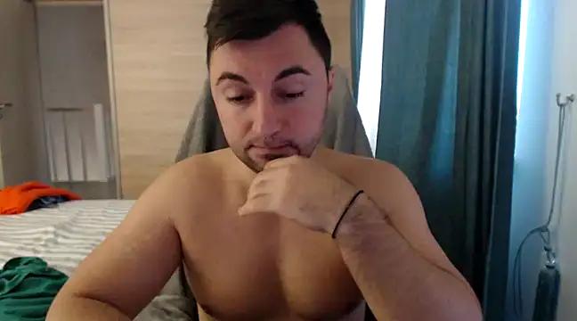 HankMalone online show from December 5, 2024, 7:27 am