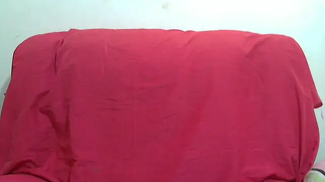 sluttylaura21 online show from February 19, 2025, 6:00 am