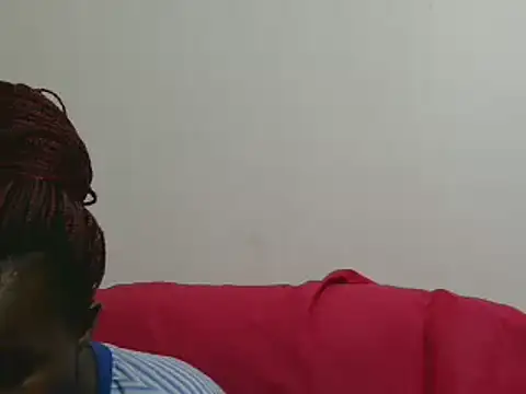 sluttylaura21 online show from February 27, 2025, 5:26 pm