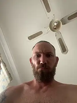 Hereisjohnnyberg online show from March 8, 2025, 1:50 am