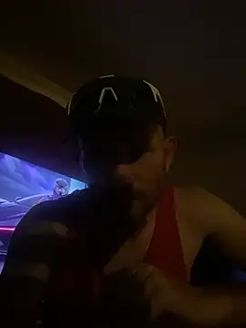 Hereisjohnnyberg online show from February 10, 2026, 9:57 am