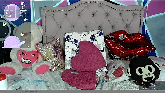 Mia queen 21 online show from February 7, 2025, 10:08 am