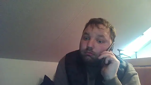 Snapshot of Chaosgay chatting on May 9, 2026, 6:40 am Chaosgay online show from May 9, 2026, 6:40 am