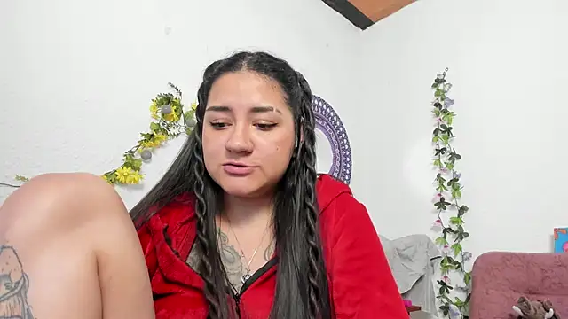 Snapshot of Hanna_moore1 chatting on January 22, 2025, 9:43 pm Hanna moore1 online show from January 22, 2025, 9:43 pm