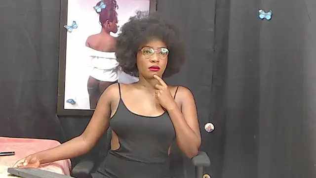 lia thomsonn online show from February 14, 2025, 5:19 am
