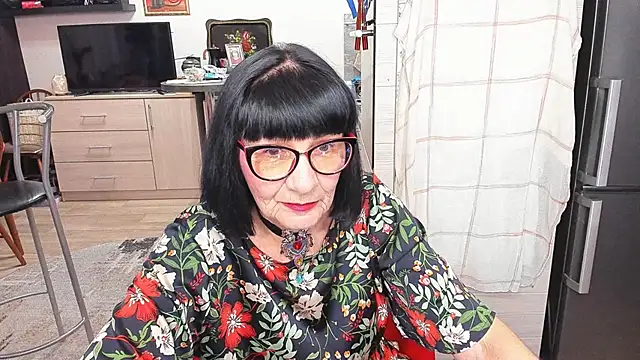 Tina Joness online show from February 11, 2026, 7:08 pm