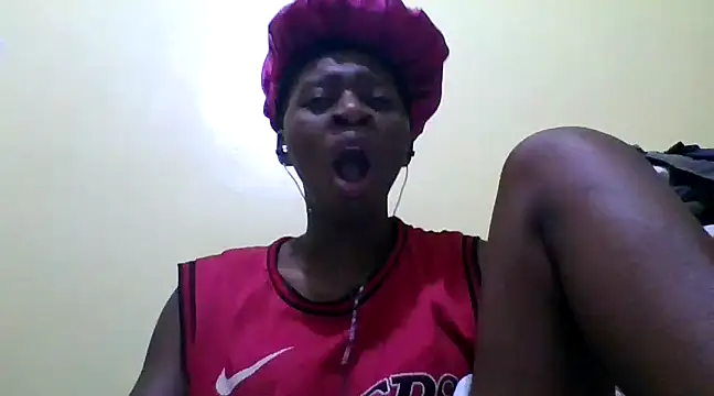 Snapshot of sabssexy chatting on December 6, 2024, 5:53 am sabssexy online show from December 6, 2024, 5:53 am