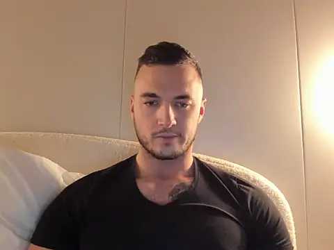 Snapshot of paulblack21 chatting on April 9, 2026, 8:36 pm paulblack21 online show from April 9, 2026, 8:36 pm