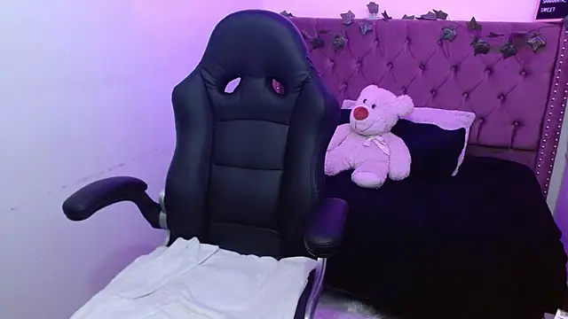  Scarlett Sweet online show from February 11, 2025, 11:44 pm