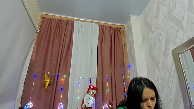 veronica salas online show from December 26, 2024, 10:31 pm