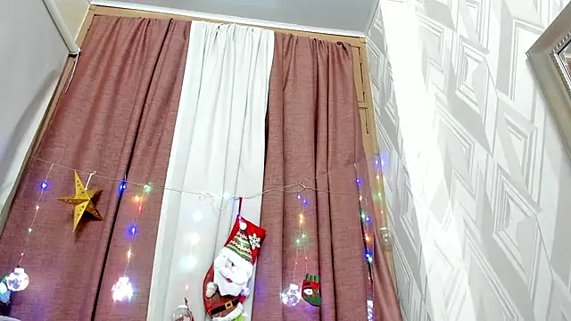 veronica salas online show from December 27, 2024, 10:45 am