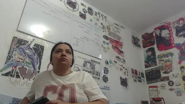 veronica salas online show from June 8, 2026, 11:10 am