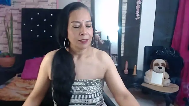 Snapshot of MarianaNight02 chatting on September 24, 2025, 9:07 pm MarianaNight02 online show from September 24, 2025, 9:07 pm