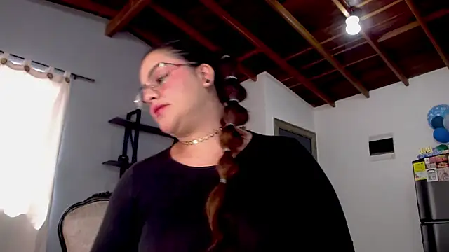 Snapshot of maela1 chatting on October 12, 2025, 6:51 pm maela1 online show from October 12, 2025, 6:51 pm