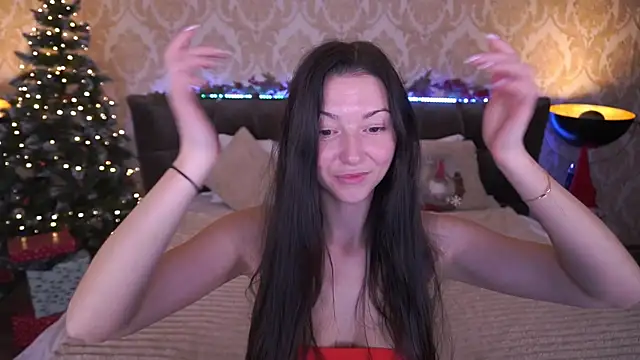 EmilyHalls online show from December 24, 2024, 2:12 pm