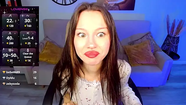 KaitieLove online show from December 1, 2024, 8:42 pm